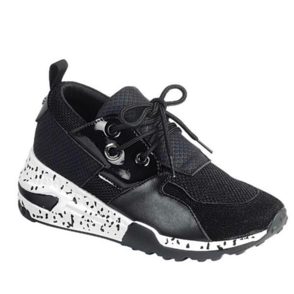 “Melrose” Sneakers - Black - Picture 3 of 5